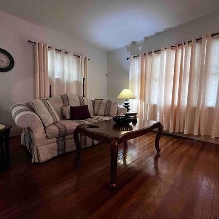 Comfortable 2-Bdrm Spacious Home With Wifi & Patio Indianapolis Luaran gambar