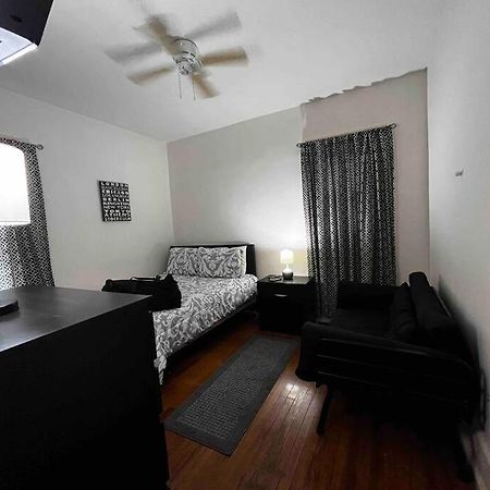 Comfortable 2-Bdrm Spacious Home With Wifi & Patio Indianapolis Luaran gambar