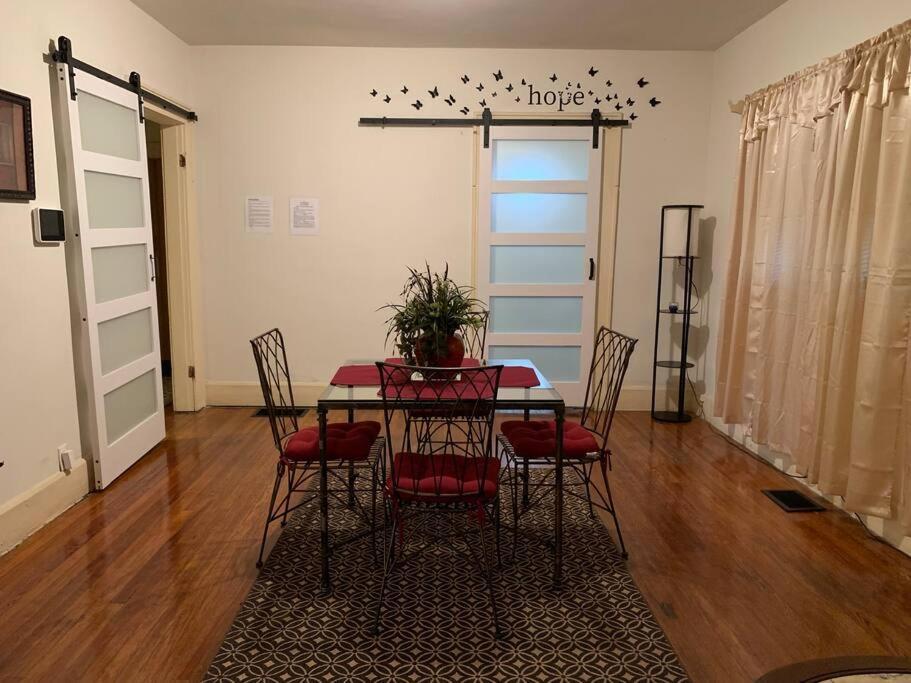 Comfortable 2-Bdrm Spacious Home With Wifi & Patio Indianapolis Luaran gambar